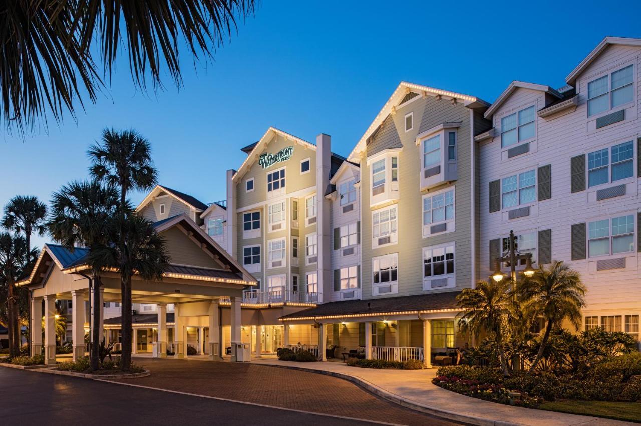 Hotel The Waterfront 3*